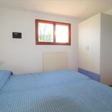 Διαμέρισμα Ground-floor 350m From The